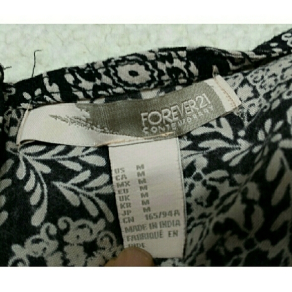 FOREVER 21 floral multi-color crop top size M - Picture 5 of 5